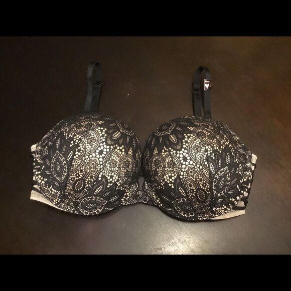 NWT Victoria’s Secret Lace Push Up Bra 34DD - Picture 2 of 5